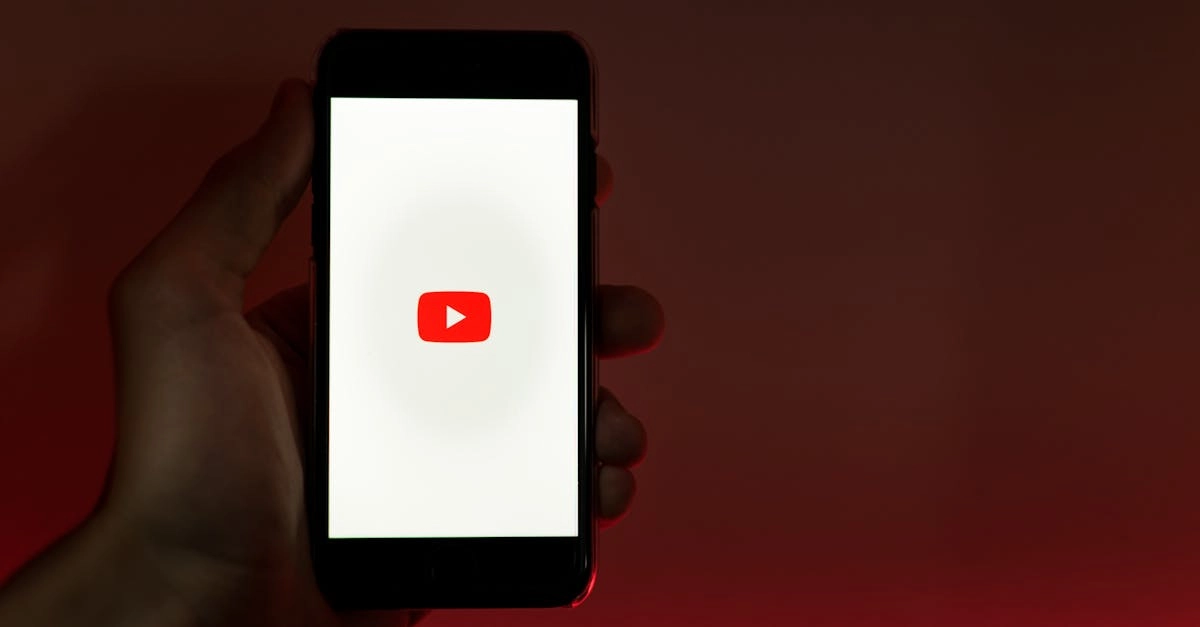 Выбор мобильных приложений на экране смартфона - экспертные рекомендации